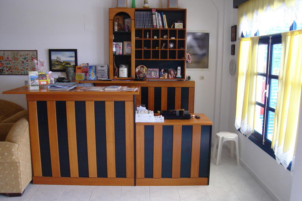 Ardani Bay Studios Amoopi Zimmer foto